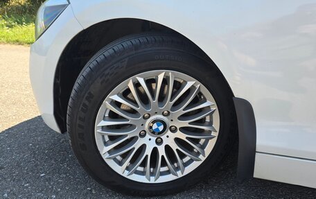 BMW 1 серия, 2012 год, 1 300 000 рублей, 8 фотография