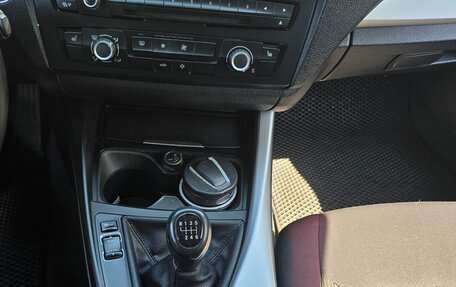BMW 1 серия, 2012 год, 1 300 000 рублей, 22 фотография