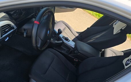 BMW 1 серия, 2012 год, 1 300 000 рублей, 16 фотография