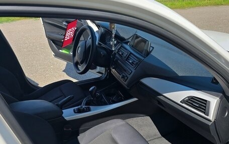 BMW 1 серия, 2012 год, 1 300 000 рублей, 13 фотография