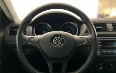 Volkswagen Jetta VI, 2015 год, 1 200 000 рублей, 10 фотография