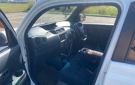 Toyota bB II рестайлинг, 2009 год, 720 000 рублей, 6 фотография