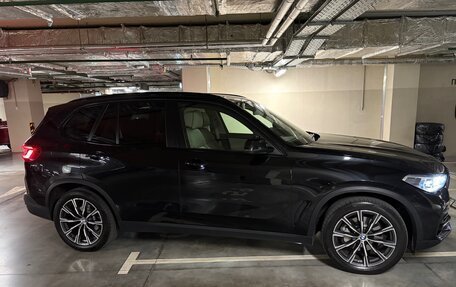BMW X5, 2019 год, 8 500 000 рублей, 3 фотография