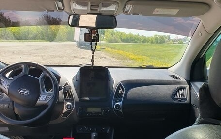 Hyundai ix35 I рестайлинг, 2011 год, 1 420 000 рублей, 8 фотография