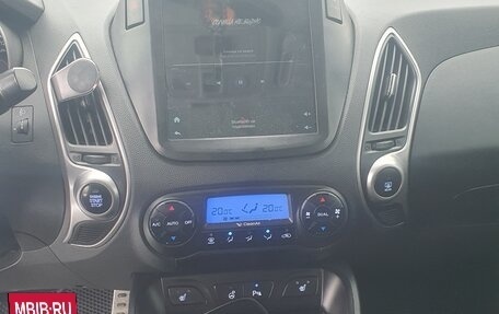 Hyundai ix35 I рестайлинг, 2011 год, 1 420 000 рублей, 3 фотография