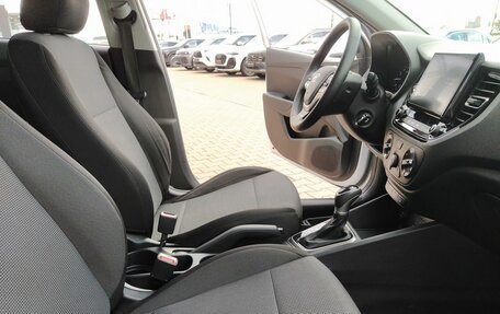 Hyundai Solaris II рестайлинг, 2021 год, 1 299 000 рублей, 16 фотография