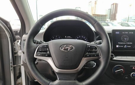 Hyundai Solaris II рестайлинг, 2021 год, 1 299 000 рублей, 22 фотография