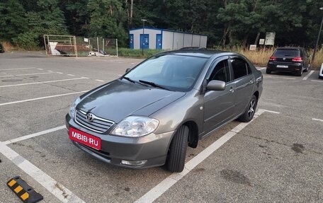 Toyota Corolla, 2004 год, 550 000 рублей, 1 фотография
