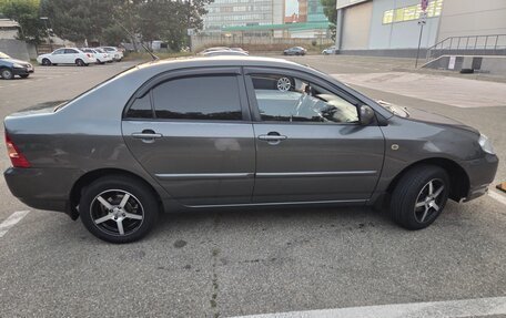 Toyota Corolla, 2004 год, 550 000 рублей, 2 фотография