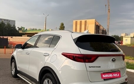 KIA Sportage IV рестайлинг, 2018 год, 2 267 000 рублей, 4 фотография