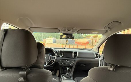 KIA Sportage IV рестайлинг, 2018 год, 2 267 000 рублей, 14 фотография