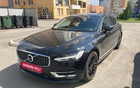 Volvo S90 II рестайлинг, 2018 год, 2 400 000 рублей, 4 фотография