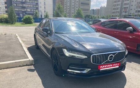 Volvo S90 II рестайлинг, 2018 год, 2 400 000 рублей, 3 фотография