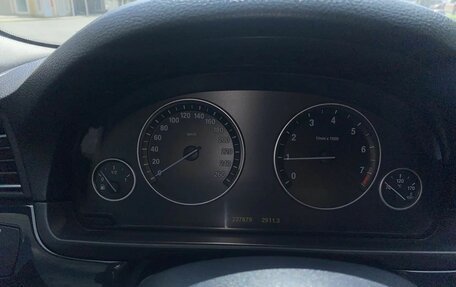 BMW 5 серия, 2011 год, 1 470 000 рублей, 8 фотография