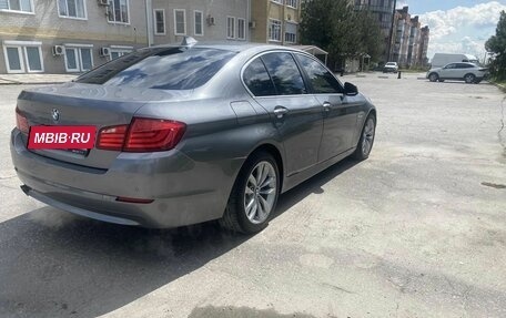 BMW 5 серия, 2011 год, 1 470 000 рублей, 2 фотография