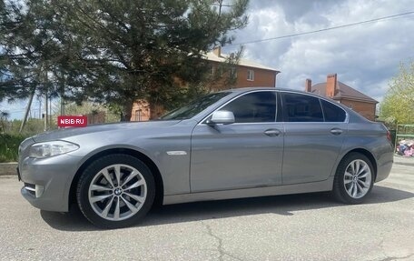 BMW 5 серия, 2011 год, 1 470 000 рублей, 4 фотография