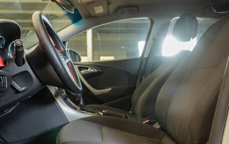 Opel Astra J, 2011 год, 629 000 рублей, 18 фотография