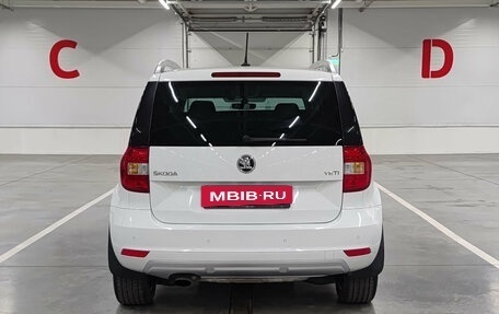 Skoda Yeti I рестайлинг, 2017 год, 1 351 000 рублей, 7 фотография