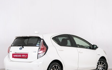 Toyota Aqua I, 2016 год, 899 000 рублей, 7 фотография