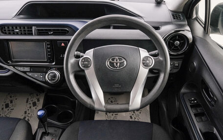 Toyota Aqua I, 2016 год, 899 000 рублей, 15 фотография