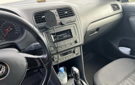 Volkswagen Polo VI (EU Market), 2017 год, 1 300 000 рублей, 16 фотография
