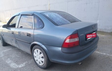 Opel Vectra B рестайлинг, 1998 год, 180 000 рублей, 3 фотография