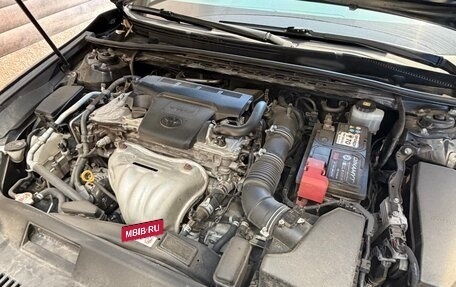 Toyota Camry, 2019 год, 2 550 000 рублей, 4 фотография