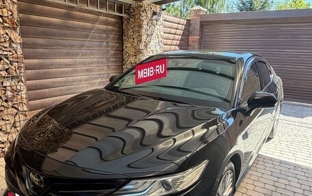 Toyota Camry, 2019 год, 2 550 000 рублей, 5 фотография