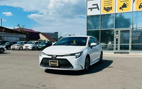 Toyota Corolla, 2022 год, 1 799 000 рублей, 2 фотография