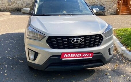 Hyundai Creta I рестайлинг, 2020 год, 2 200 000 рублей, 2 фотография