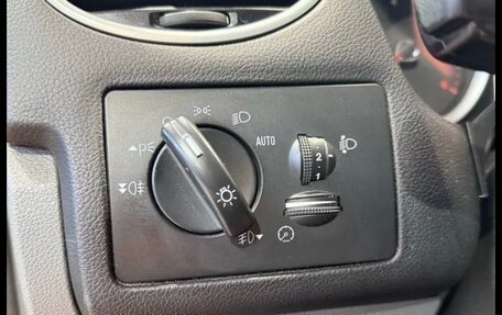 Ford Focus II рестайлинг, 2009 год, 399 000 рублей, 16 фотография