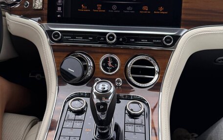 Bentley Continental GT III, 2018 год, 12 500 000 рублей, 17 фотография