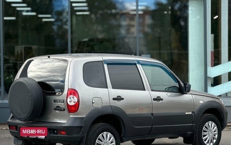 Chevrolet Niva I рестайлинг, 2017 год, 709 000 рублей, 5 фотография