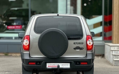 Chevrolet Niva I рестайлинг, 2017 год, 709 000 рублей, 8 фотография