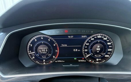 Volkswagen Tiguan II, 2017 год, 2 190 000 рублей, 10 фотография
