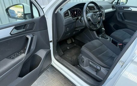 Volkswagen Tiguan II, 2017 год, 2 190 000 рублей, 12 фотография