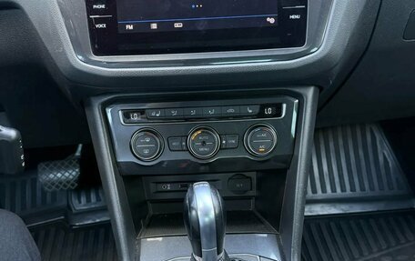 Volkswagen Tiguan II, 2017 год, 2 190 000 рублей, 15 фотография