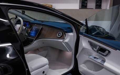 Mercedes-Benz EQE, 2025 год, 8 099 000 рублей, 26 фотография