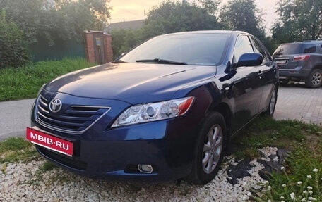 Toyota Camry, 2008 год, 760 000 рублей, 3 фотография