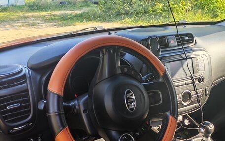 KIA Soul II рестайлинг, 2017 год, 1 400 000 рублей, 10 фотография