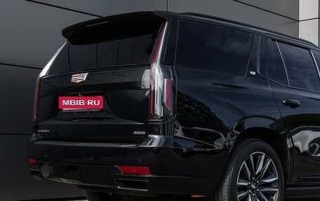 Cadillac Escalade V, 2022 год, 9 500 000 рублей, 28 фотография