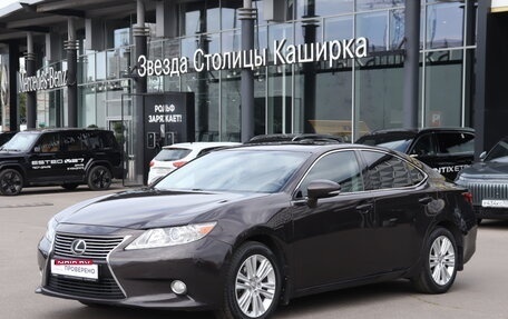 Lexus ES VII, 2015 год, 2 330 000 рублей, 1 фотография