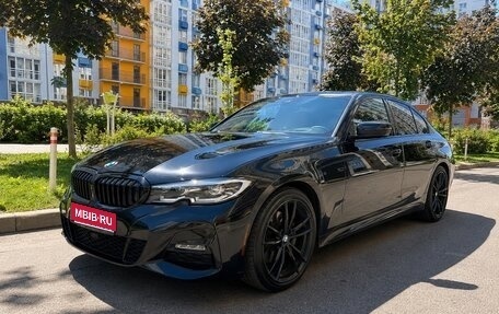 BMW 3 серия, 2021 год, 4 400 000 рублей, 1 фотография