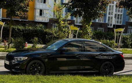 BMW 3 серия, 2021 год, 4 400 000 рублей, 3 фотография