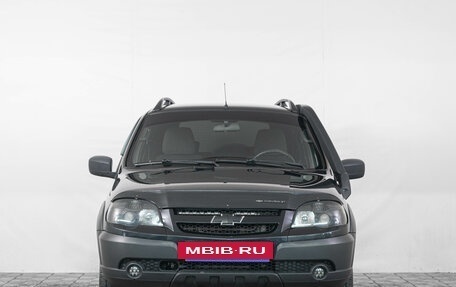Chevrolet Niva I рестайлинг, 2017 год, 869 000 рублей, 3 фотография