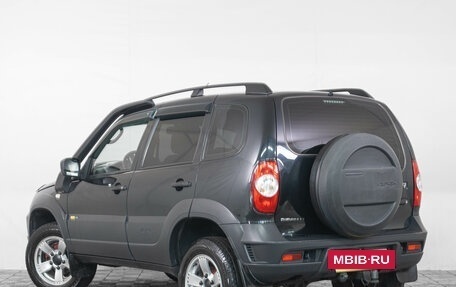 Chevrolet Niva I рестайлинг, 2017 год, 869 000 рублей, 5 фотография