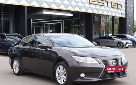 Lexus ES VII, 2015 год, 2 330 000 рублей, 3 фотография
