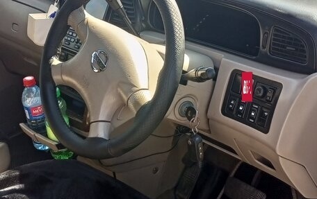 Nissan Liberty, 2002 год, 350 000 рублей, 5 фотография
