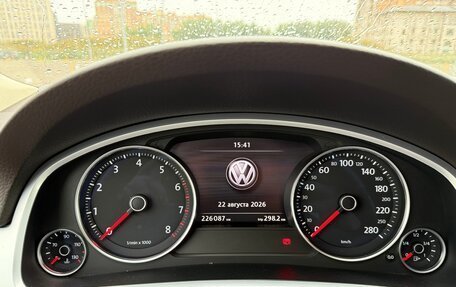 Volkswagen Touareg III, 2013 год, 1 750 000 рублей, 9 фотография