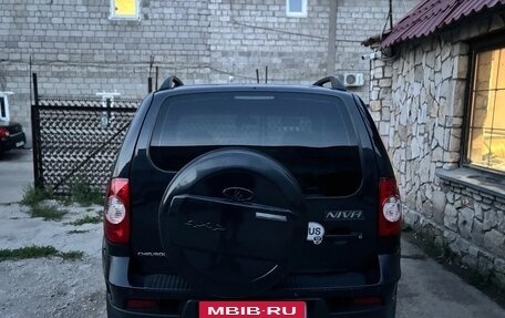 Chevrolet Niva I рестайлинг, 2009 год, 385 000 рублей, 8 фотография